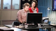 Als Adam Ross (A.J. Buckley) mit einer jungen Musikerin im Videochat flirtet, muss er hilflos mit ansehen, wie sie kaltblütig ermordet wird. Gemeinsam mit seiner Kollegin Jo Danville (Sela Ward) versucht er herauszufinden, wo das vermeintliche Verbrechen stattgefunden hat.