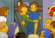 Die Kinder ertappen Rektor Skinner und Mrs. Krabappel in flagranti in der Besenkammer.