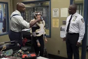 Terry Crews (Terry Jeffords), Chelsea Peretti (Gina Linetti), André Braugher (Ray Holt).