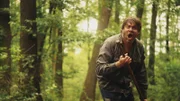 Gottfried (Roeland Wiesnekker) stakt durch den Spreewald