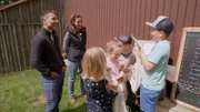 Kindertag auf der Alpe Obere Kalle mit Marcus Fahn (links).