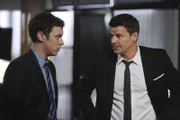 Sweets (John Francis Daley, l.) und Booth (David Boreanaz)