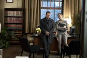 Erin (Bridget Moynahan, r.) ist wütend auf Danny (Donnie Wahlberg, l.), weil der ihre Tochter zu einem Einsatz mitgenommen hat und diese seit dem von schweren Alpträumen geplagt wird ...