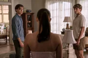 Christopher Briney (Conrad), Lola Tung (Belly), Gavin Casalegno (Jeremiah)