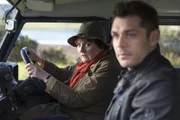 Vera Stanhope (Brenda Blethyn, l.); Aiden Healy (Kenny Doughty, r.)