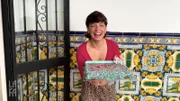 S03E186: An Julias Geburtstag gibt es ein Frühstück mit acht Eiern, ein bisschen Kultur auf der Burg und eine Spielhalle zum Austoben. Für Tobi steht in Stockholm ein Shooting an, für Candy die Nachsorge nach der Nasen-OP.