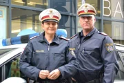 Der 16. Wiener Gemeindebezirk ist ihr Revier: Kontrollinspektorin Karin (l.) und Abteilungsinspektor Christian (r.) ...