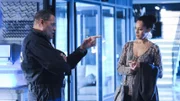 Im Polizeipräsidium bekommt Ray Langston (Laurence Fishburne) überraschend Besuch von seiner Ex-Frau Gloria (Tracee Ellis Ross).