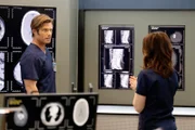 Streit bei der Arbeit: Chris Carmack als Dr. Atticus Lincoln, Caterina Scorsone als Dr. Amelia Shepherd