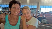 Carola und Nicki (r.)