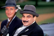 Poirot (David Suchet, re.) und Captain Hastings (Hugh Jackson, li.)