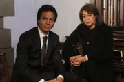 LAW & ORDER -- "Fed" Episode 2011 -- Pictured: (l-r) S. Epatha Merkerson as Lt. Anita Van Buren, Benjamin Bratt as Rey Curtis.