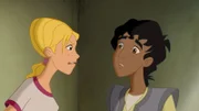 Cora und Habib überlegen, wie sie David helfen können.