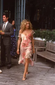 Carrie Bradshaw (Sarah Jessica Parker)
