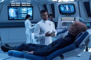 "Si Vis Pacem, Para Bellum" -- Episode 108 -- Pictured  (l-r): Wilson Cruz as Dr. Hugh Culber; Doug Jones as Lieutenant Saru of the CBS All Access series STAR TREK: DISCOVERY.