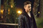 Donovan (Matt Bomer)