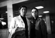 L-R: Jürgen Hechler (Günter Pfitzmann), Doris Wichmann (Monika Peitsch)