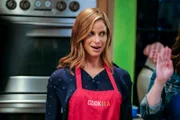Andrea (Andrea Savage)