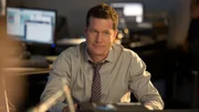 Al Burns (Dylan Walsh)