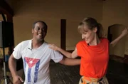 Nina Heins hat sich zum Salsa-Tanzen verabredet.
