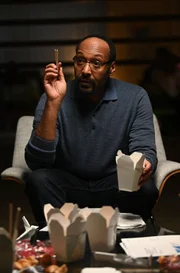 Alec Mercer (Jesse L. Martin)