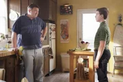 George Cooper (Lance Barber, l.); Sheldon Cooper (Ian Armitage, r.)