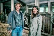 Christian Pumpler ist Optimist: Beim Gespräch mit Lisa Gadenstätter bestätigt er: Trotz der Katastrophe möchte er niemals von seinem Hof wegziehen.