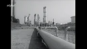 Industriestandort Bayern 1965: Beispiel Ölraffinerie.