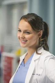 Ist froh, dass es zwischen Alex und ihr so gut läuft: Jo (Camilla Luddington) ...