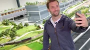 Reporter Daniel Aßmann in Deutschlands größtem Bibeldorf in Rietberg.