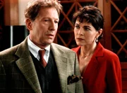 Hanna Haller (Anja Kruse) hatte vor Jahren eine Affäre mit Julius von Wartenborg (Bernd Herzsprung), die nun ein unangenehmes Nachspiel hat.
