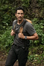 Jesse Boone (Noah Mills)