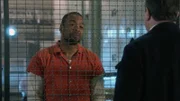 Während Danny und Baez den Mord an einem Gang-Anführer untersuchen, versucht Frank (Tom Selleck, r.) zu schlichten, aber das grausame Morden geht weiter. Muss Frank einen Deal mit Mario Hunt (Method Man, l.) eingehen?