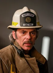 Vince Leone (Billy Burke)