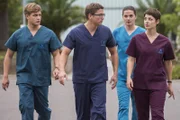 (v.l.n.r.) Mikko Rantala (Luan Gummich); Dr. Elias Bähr (Stefan Ruppe); Tom Zondek (Tilman Pörzgen); Dr. Theresa Koshka (Katharina Nesytowa)