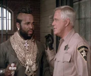 B.A. (Laurence Tureaud, li.) und Hannibal (George Peppard).