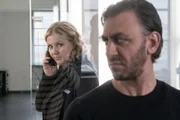 Vera Lanz (Katharina Böhm) findet die Verhältnisse in der Firma von Iliyas Demir (Cem Ali Gültekin) fragwürdig. Sie kann ihn als Verdächtigen nicht ausschließen.