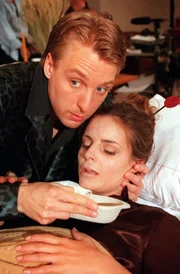 Max Müller (Bernhard), Elisabeth Lanz (Gitti).