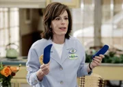 Jane Kaczmarek (Lois).