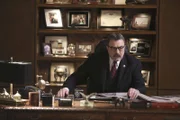 Tom Selleck (Frank Reagan).