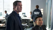 Al Burns (Dylan Walsh, l.) und Jay Lee (James Hiroyuki Liao, r.)