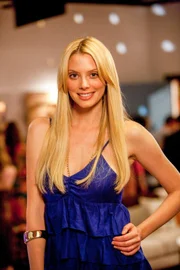April Bowlby (Stacy Barrett).
