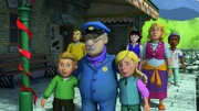 Die Bewohner von Pontypandy beobachten das Geschehen mit bangem Blick.