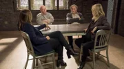 v.l.: Lieutenant Olivia Benson (Mariska Hargitay), Benjamin Edelman (Wallace Shawn), Jospeh Edelman (Judd Hirsch) und Detective Amanda Rollins (Kelli Giddish)