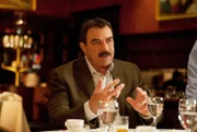 Verbringt einen schönen Abend mit Freunden: Frank Reagan (Tom Selleck)