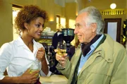 Dennenesch Zoudé (Lea Schwarz), Roger Burckhardt (Nonno).