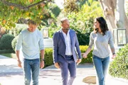 (v.li.): Eric Christian Olsen (Investigator Martin ‚Marty‘ Deeks), Christian George (Henrik Vuksan), Daniela Ruah (Special Agent Kensi Blye).