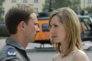 Blank (Nicolas König) trennt sich von Freundin Juliane (Silvina Buchbauer), denn er entdeckt, dass sich ihre jeweiligen Zukunftspläne doch sehr unterscheiden.