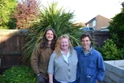 v.l.: David Rich, Charlie Dimmock, Harry Rich