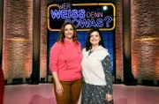 Treten bei "Wer weiß denn sowas?" als Kandidatinnen an: Die Schauspielerinnen Rebecca Immanuel (l.) und Ronja Forcher (r.).